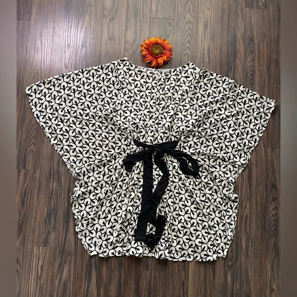 🦋B2G1🦋UNIQUE VINTAGE SMAK PARLOUR Ivory & Black Groovy Horseshoe Print Dress - Picture 10 of 14